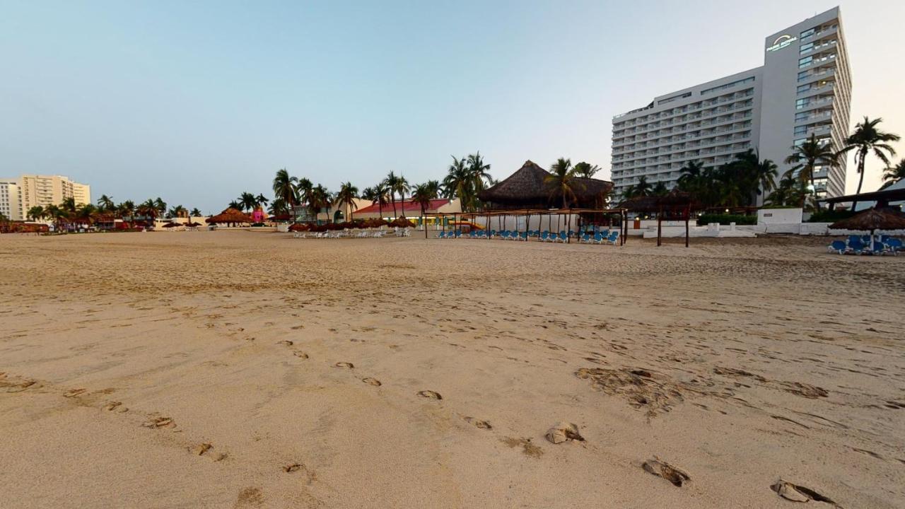 Park Royal Beach Ixtapa Ixtapa  Exterior photo
