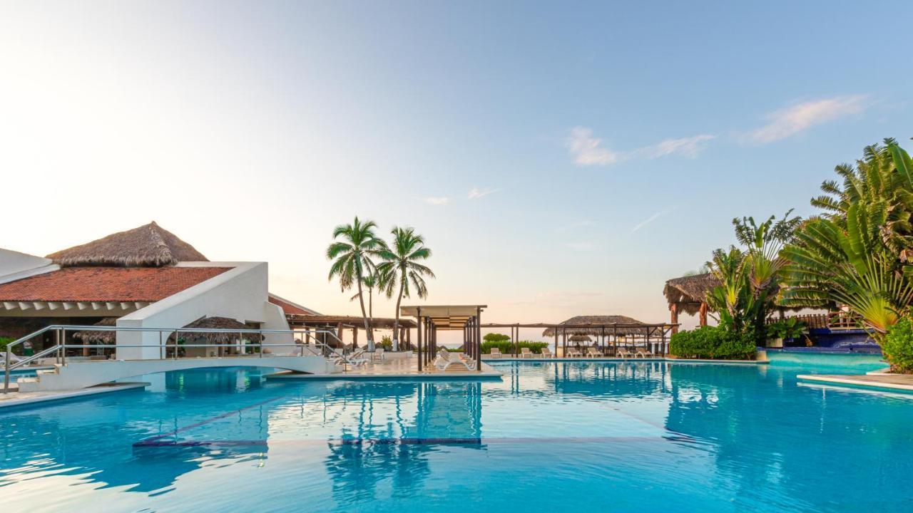 Park Royal Beach Ixtapa Ixtapa  Exterior photo