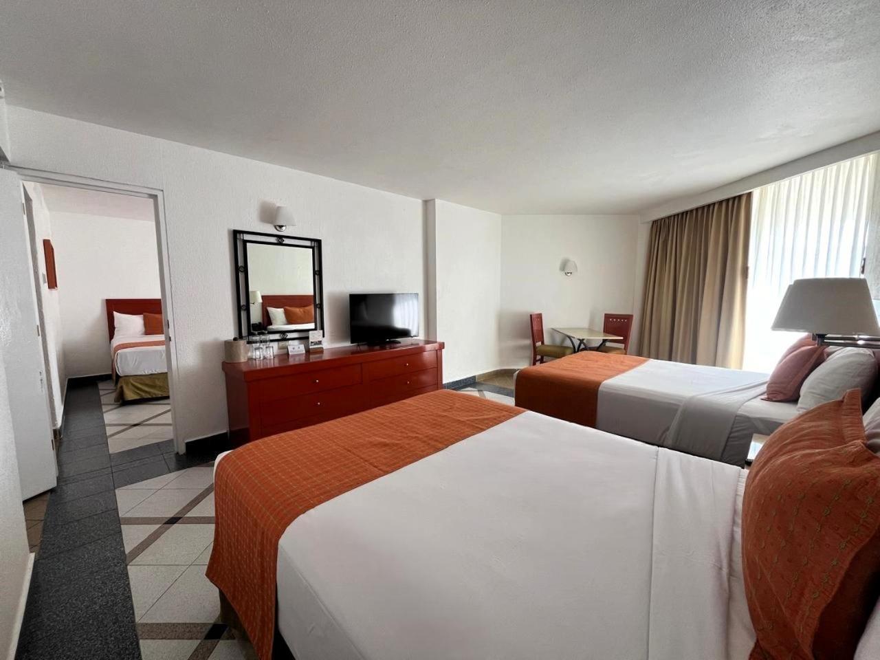 Park Royal Beach Ixtapa Ixtapa  Exterior photo